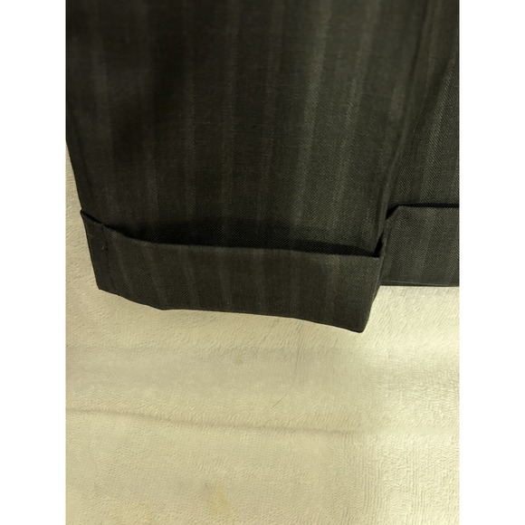 Jos A Bank SignatureGold Men's Grey Pinstripe Wool Suit 44R see measure - Picture 10 of 16
